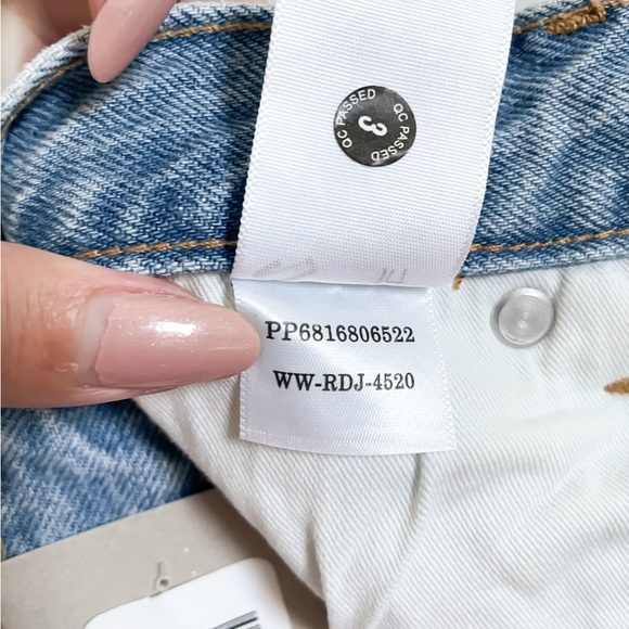 Everlane The ’90s Cheeky Jean | Vintage Sunbleached Blue | Size 24 - Picture 13 of 16